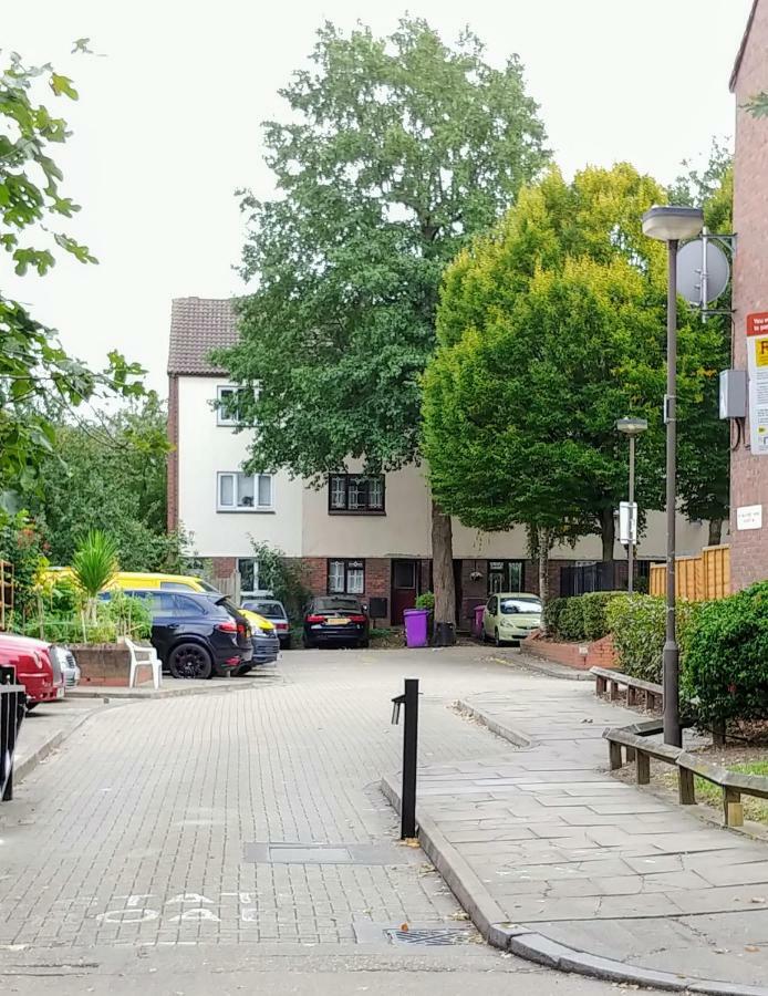 Al Iram Guest House London Exterior foto
